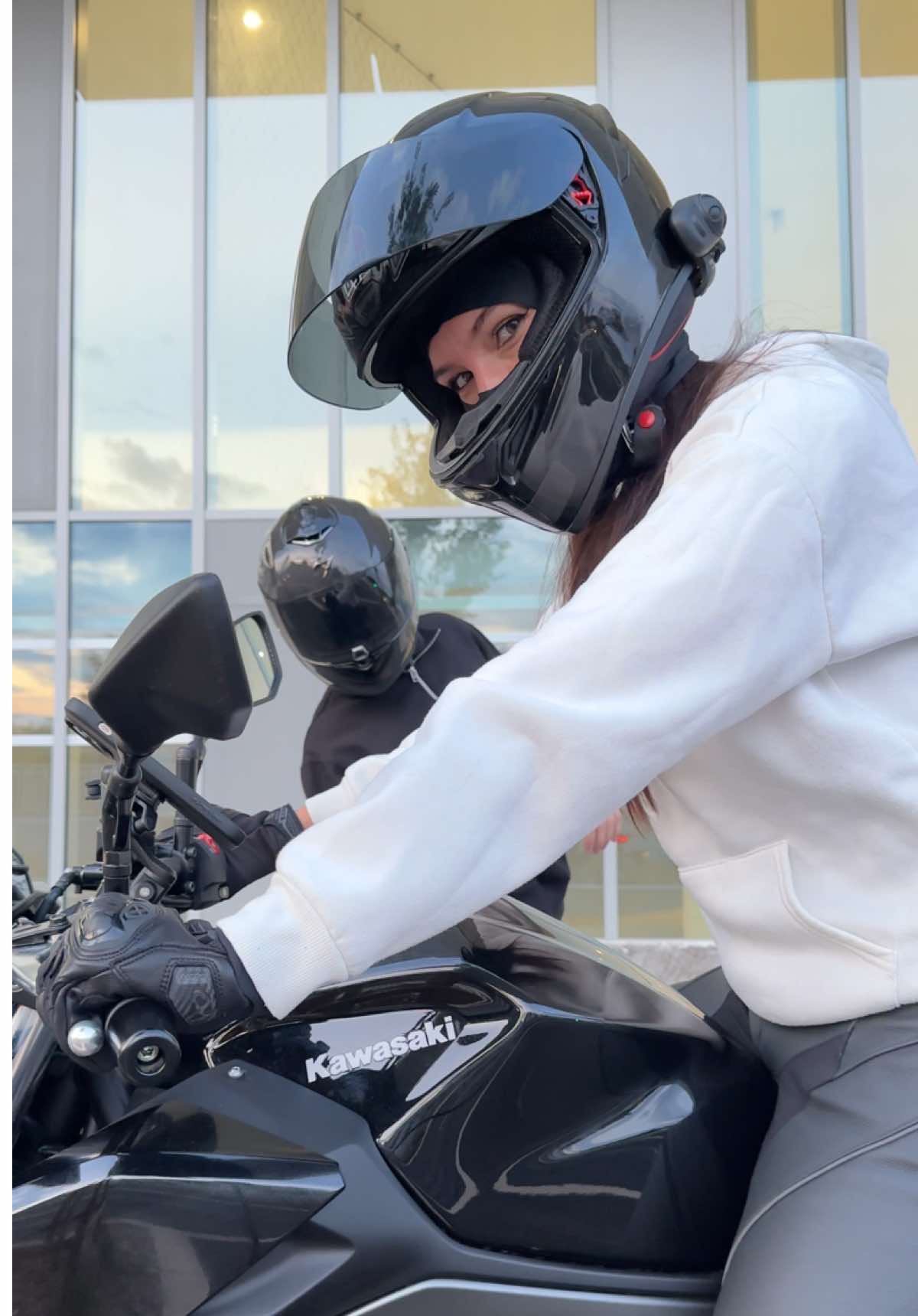 No no no no @FΛLCON 🧃 #bikergirl #bikercouple #couplegoals #trendcouple #biker 