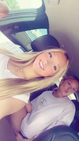 hi nails and bestie @stella🫶 