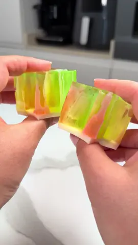let’s make some incredibly beautiful jelly cubes ✨🧊🌸