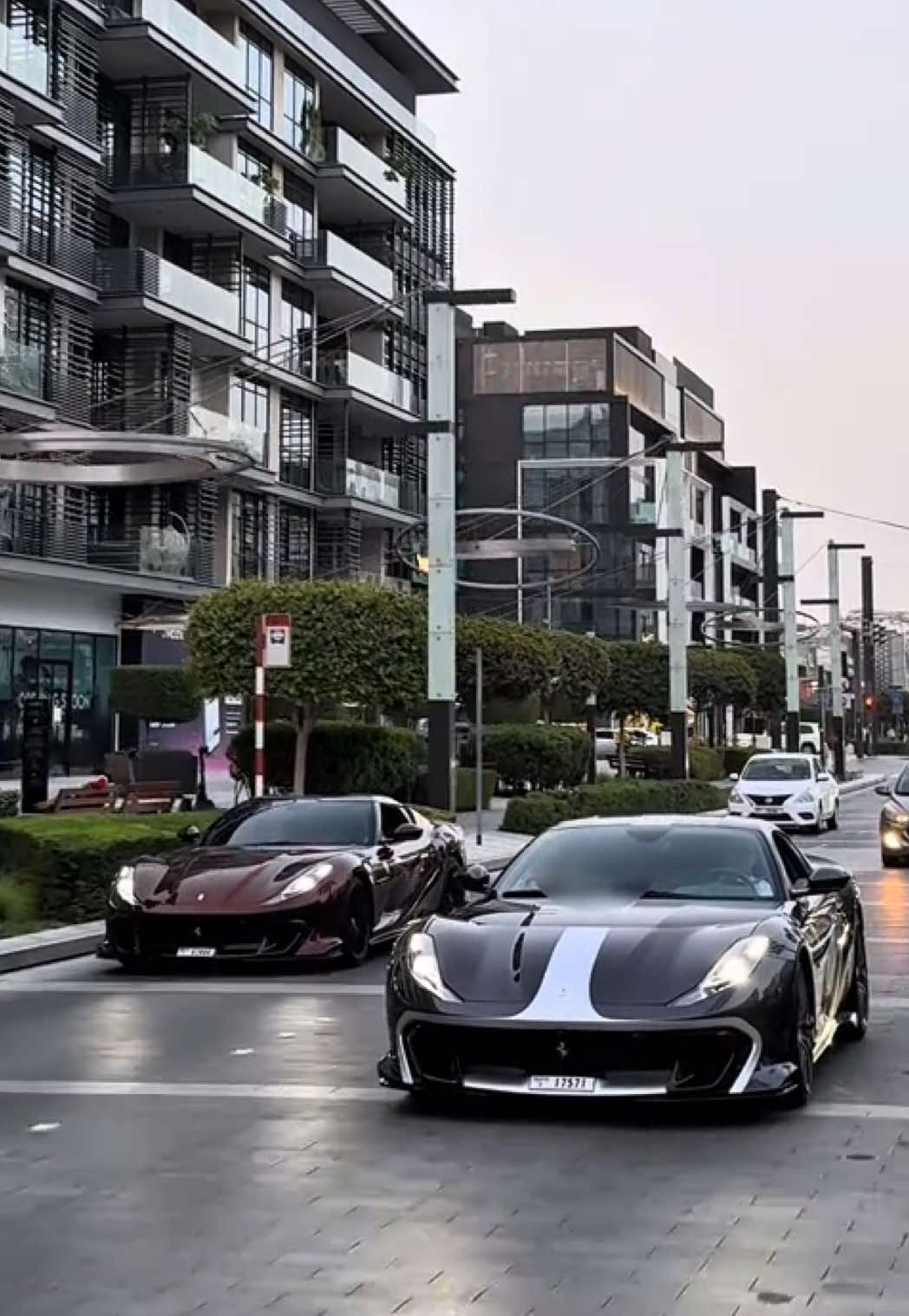 seeing double 🤩🤩 #fyp #goviral #privateshoot #812competzione #812competzioneaperta @ᴄʜᴀᴅ @dani_spotz @havingfun0470  Watch till the end for a surprise 