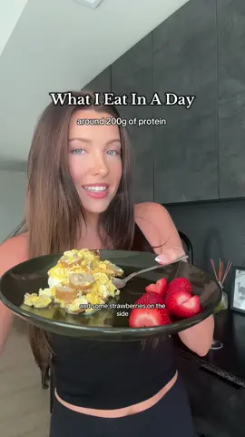 This wasn’t a super hungry day for me lol, so I don’t ever force myself to eat more!! #highprotein #highproteinrecipes #protein #wieiad #whatieatinaday 