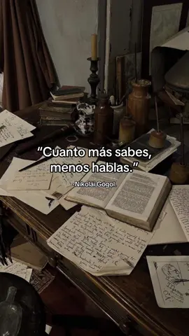 #NikoláiGógol #literatura #filosofia #frasesyreflexiones #parati 