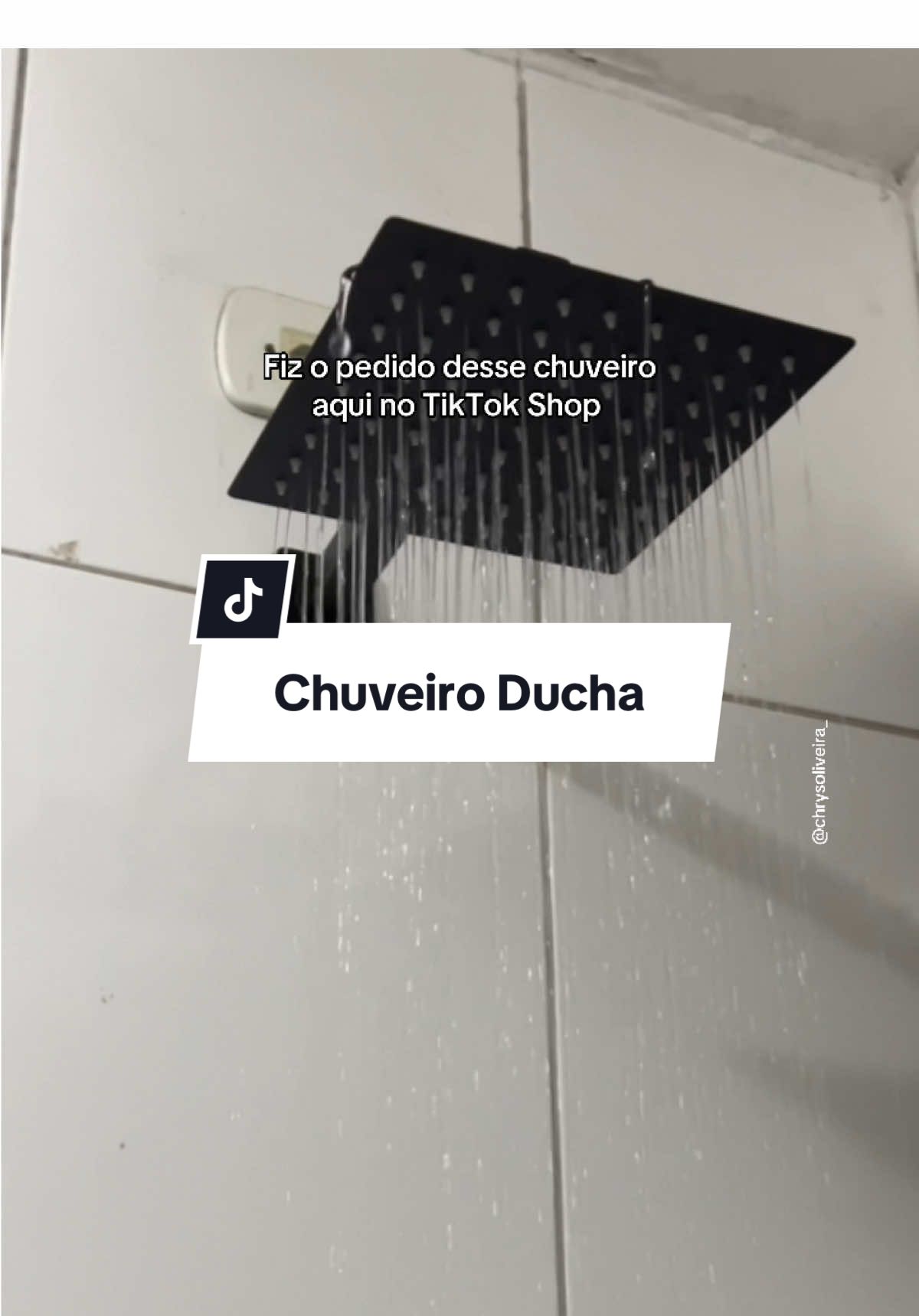 Amei demais esse chuveiro, ótimo pra área externa também. #tiktokshop #donadecasa #chuveiro #ducha 