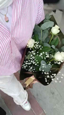 #l__u__3b #çiçek #keşfet #akım 