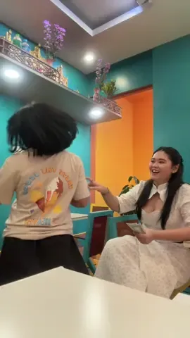 ဆိုင်က ကလေးတွေ💜