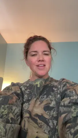 But you know what they say 🤷🏻‍♀️ #hellfireandgemstones #alttok #thehometeam #mask #BookTok