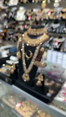 #fyp #fashionhouse #maroon #bridalset #bridaljewellery 