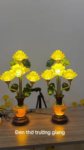 Đèn thờ hoa sen lưu ly 5 bông, dáng dâng tay phật, lá mạ cành xanh, cao 56cm#Tongkhodentho #maudenthomoinhat #denthocaocap #densenluuly 