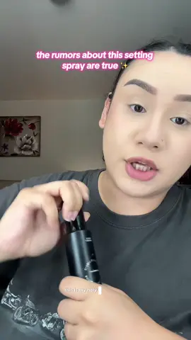 this setting spray is always selling out😭 AND FOR GOOD REASON!!! #settingspray #blackmagnetsoftmistpowder #makeupsettingspray #settingsprayreview #makeup 