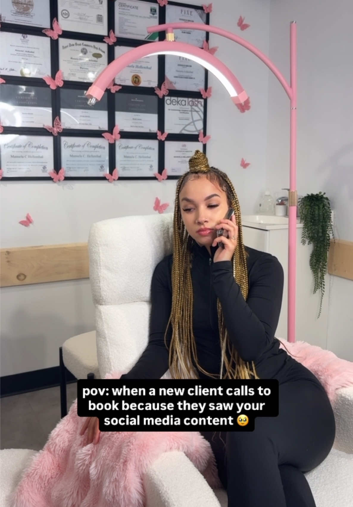 we love that 🤏🏽💗 Based in Berwick, Pennsylvania. 📍 #berwicklashes #berwicklashartist #bloomsburglashes #bloomsburglashartist #hazletonlashes    