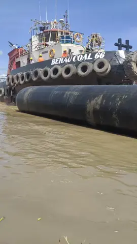 #galangankapal #dockking #kerjaanku # turun lagi satu unit kapal Berau coal 66