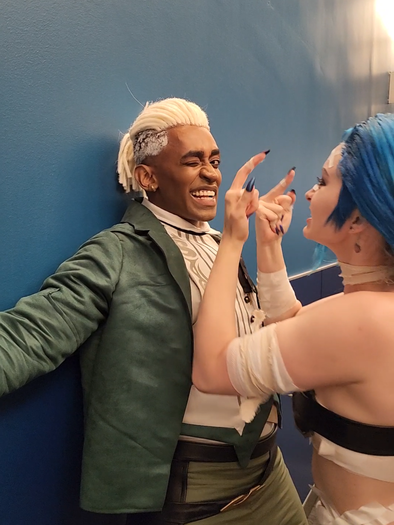 Just mind ya business fam, I'm good I promise 😜 Jinx: @.merkuma #ekko #jinx #timebomb #arcane 