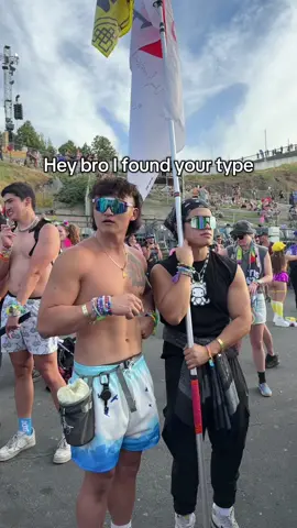 We share the same braincell @bender.yos @Yos  #edm #rave #ravebae #edmfestival 