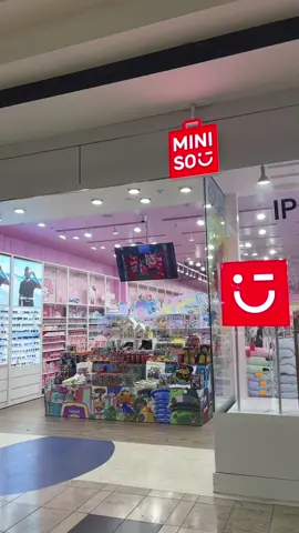 currently in shock. posting the unboxing later tn😜 #miniso #minisoblindbox #hellokitty #hellokittylover #unboxing 