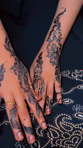 #hennadesign #onlinebilan🛍️ #@bilanbeautysalon🛍️🧚‍♀️ @dulqaad🤫 badan ❤ 