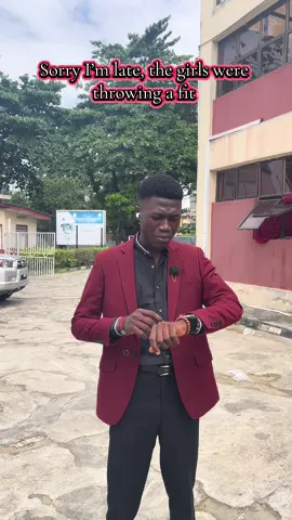 The only Fits we throw here are outfits! What’s your favourite outfit ?@Abeni the king @MELANIN 🍫 #unilag #university #universityoflagos #creatorsearchinsight #fyp #OOTD #kafani_ 