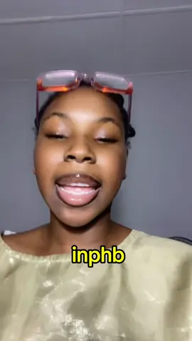 📌 Après les résultats du concours, beaucoup se posent la question : c’est quoi exactement la liste d’attente ? 🤔 Dans cette vidéo, je t’explique simplement comment ça marche ➡️ qui peut y être, comment ça se débloque après les désistements, et surtout comment savoir si ton nom apparaît 💡. 👉🏽 Si tu attends encore ta place à l’INPHB, cette vidéo est pour toi. Courage à tous ceux qui patientent 🙏🏽✨