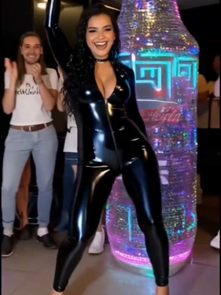 Linda Gabriely Castro 🌹❤️💃🎶🇧🇷🍓🤗 #gabrielycastro19  #lindamujer  #brazil  #CapCut 