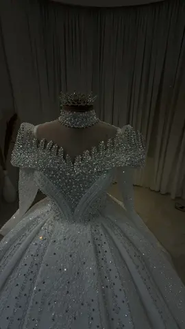 #dress #فساتين_فخمه #عروس_مميزة #تفصيل_فستانك #fypシ 