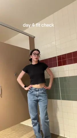 pov i came straight to class from work #fitcheck #OOTD 