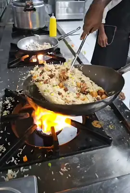 #Srilanka #beautiful #Chef #sur #kandy #seafood #kandytown #wow #Nuwara #Oman #MR #viral 