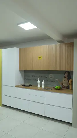 🍽️💥 Imagina ter uma cozinha que não só impressiona, mas transforma a rotina de quem mora aí. Conte pra gente: o que você mais gosta na Cozinha Nesher Rainha? Lembrando que ela é modulada e 100% MDF!  #CozinhaModulada  #CozinhaNesher #MDF100 #CozinhaModuladaMDF #DesignInteligente    