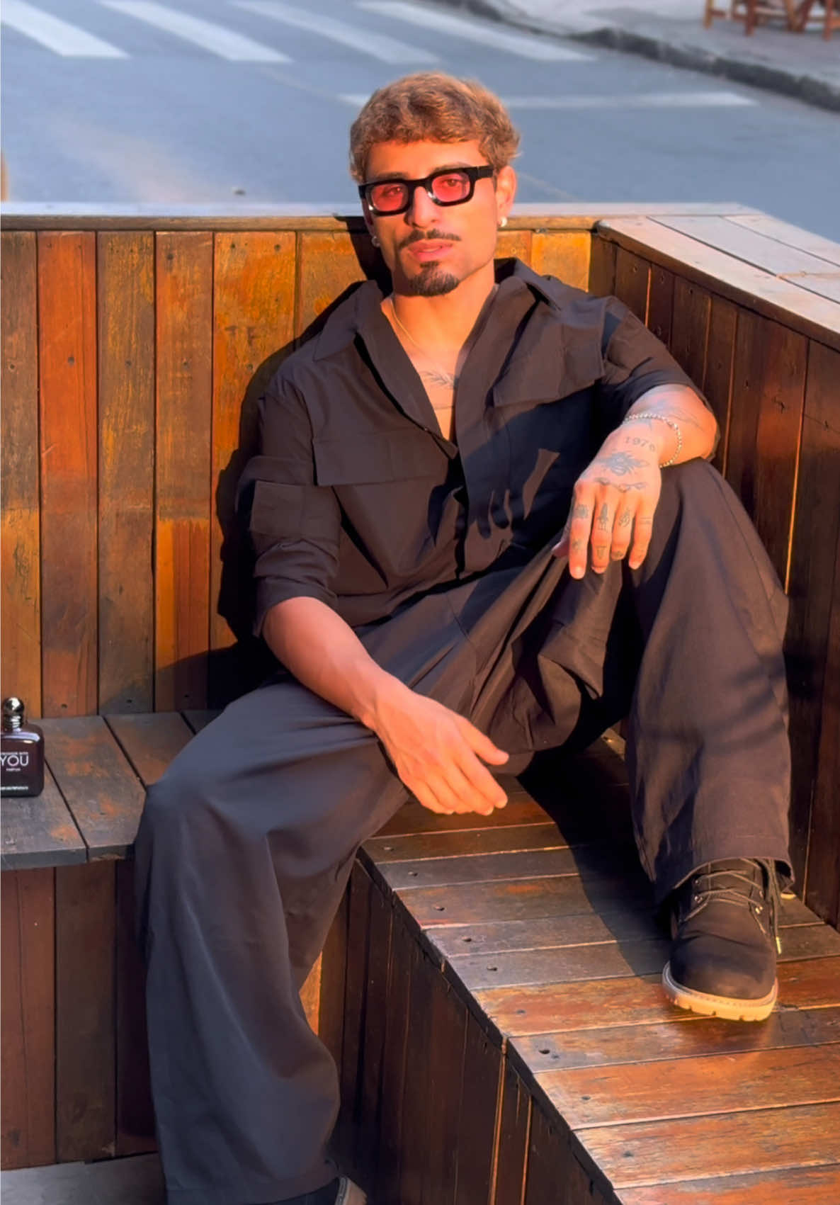 Meu detalhe de estilo e presença: Stronger with You Parfum, de @Armani beauty. Confiança e projeção que acompanham 24h. #StrongerWithYouParfum #Armanibeauty #PerfumeTok #PerfumeTiktok #Publi