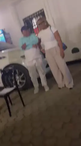 C'est toujours un honneur de les avoir auprès de nous🥰🌹🍬