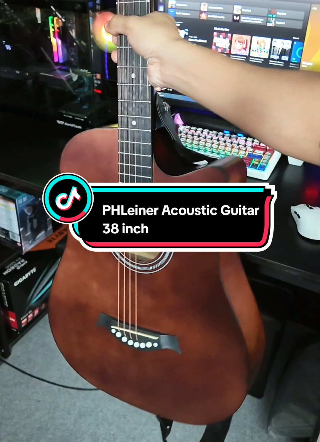 Budget friendly acoustic guitar 😊 #acousticguitar #beginnerguitar #practiceguitar #budgetguitar #fyp 