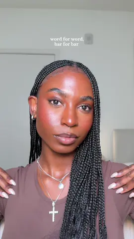 Took until August but I’m slowly starting to feel like myself again 😌 #lipcombo #lipcombotutorial #nudelip  Products: @ONE SIZE BEAUTY lip liner “coin collector” @Fenty Beauty gloss stix “Fenty glow” & lip gloss “sweet mouth” 