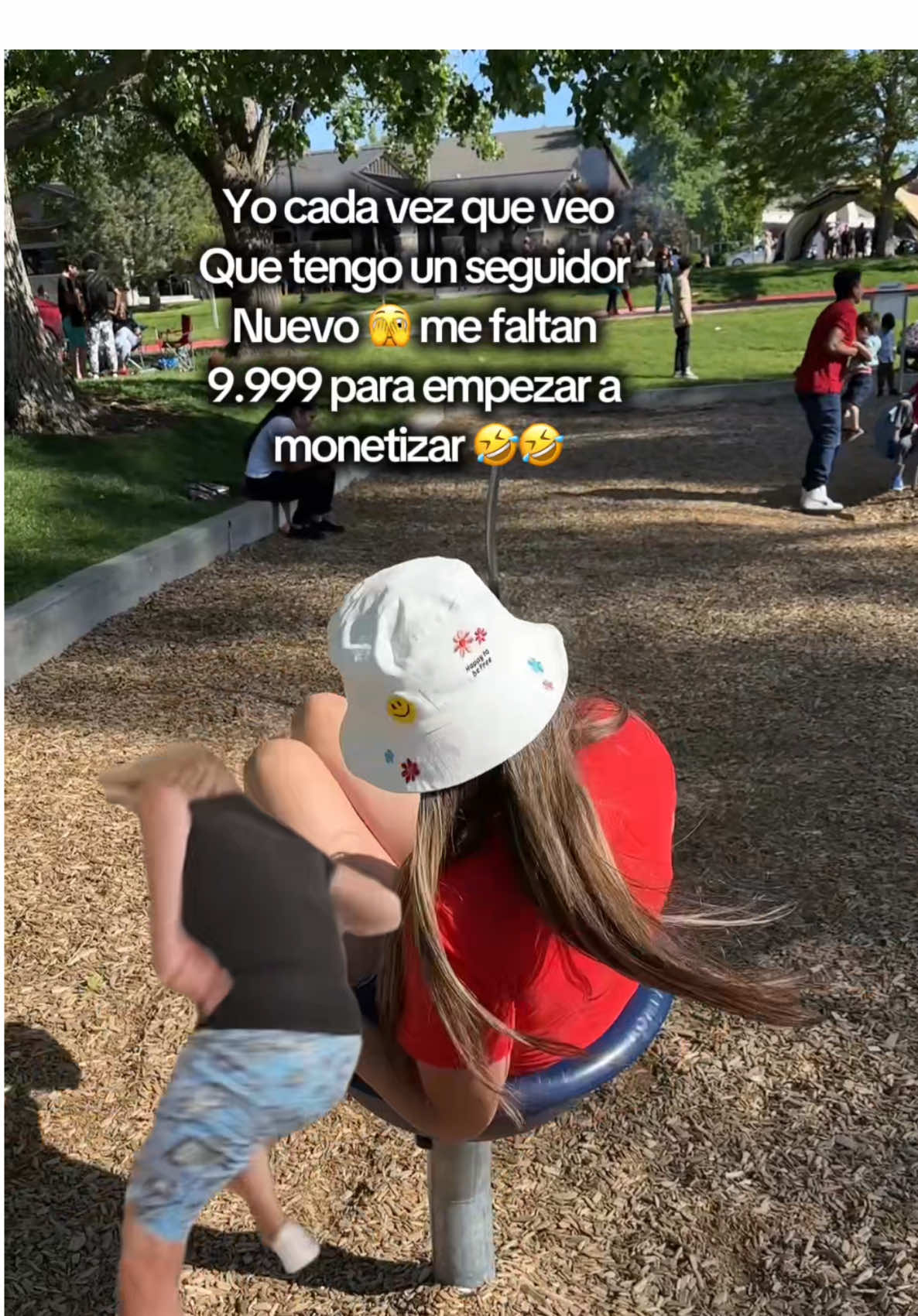 Esperando la magia de la monetización 🤣🤣#TrendMomentos #TempoParou  #fyp #parari #viraltiktok 