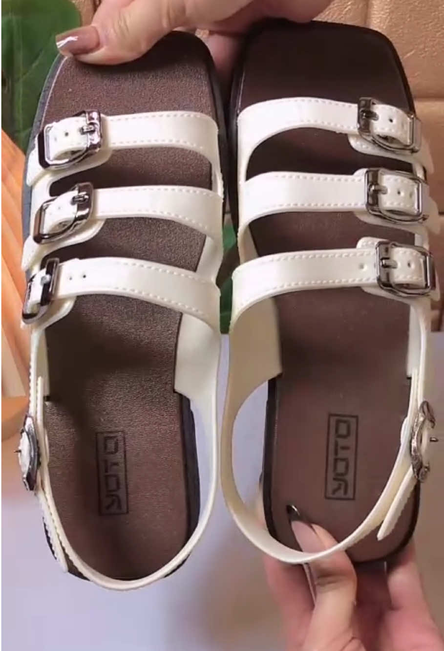 #tiktoklive #livehighlights #affordableflatsandals #flatsandals 