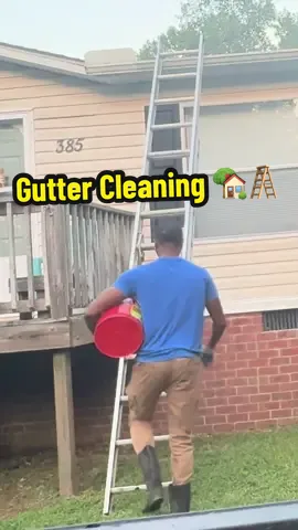 Gutter Cleaning 🪜🏡 #CallMe 