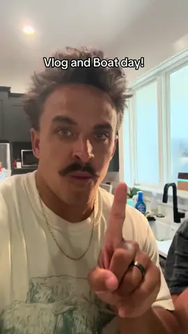 Just a lil vlog w the fam 😊