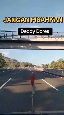 Assalamualaikum 🙏🙏🤗🤗🥰🥰#lagukenangan #janganpisahkan #deddydores 