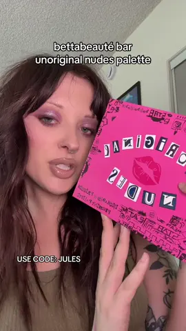 continuing on my quest for fun indie beauty with @bellabeautebar 💘 neutrals don’t have to be stale!!  for 10% off any order use the code JULES 🫡  #indiemakeup #eyeshadowlook #altmakeup #makeupreview #makeupinspo 