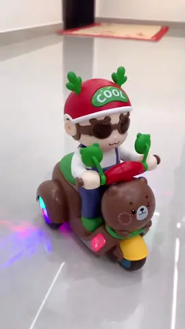 Đồ chơi bé đj xe xoay 360 độ có nhạc đèn #xuhuongtiktok #viralvideo #fpyシ 