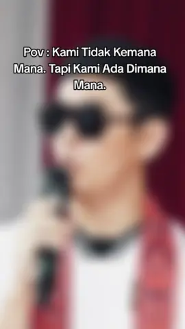 Open turnamen sepakbola adalah kompetisi sepak bola yang memperbolehkan semua tim yang memenuhi syarat untuk berpartisipasi, tanpa memandang afiliasi atau kualifikasi sebelumnya. Turnamen ini memberikan kesempatan bagi tim-tim dari berbagai level untuk berkompetisi satu sama lain, sehingga dapat menjadi ajang pembinaan pemain muda, pengembangan bakat, dan meningkatkan kualitas permainan secara keseluruhan. *Manfaat Open Turnamen Sepakbola:* - *Pembinaan Pemain Muda*: Turnamen ini menjadi ajang pembinaan pemain muda dan pengembangan bakat. - *Peningkatan Kualitas Permainan*: Turnamen ini meningkatkan kualitas permainan secara keseluruhan dengan mempertemukan tim dari berbagai level. - *Pencarian Bakat*: Turnamen ini memungkinkan pencari bakat untuk mengidentifikasi pemain berbakat. - *Hiburan*: Turnamen ini menjadi sarana hiburan yang menarik bagi masyarakat. *Tips Mengikuti Open Turnamen Sepakbola:* - *Persiapan yang Matang*: Tim harus berlatih secara teratur dan menyusun strategi permainan yang jelas. - *Ketahui Lawan Anda*: Pelajari lawan Anda untuk mengembangkan strategi permainan yang efektif. - *Bermain Sebagai Tim*: Kerja sama tim sangat penting untuk sukses dalam turnamen. - *Tetap Disiplin*: Pemain harus mengikuti instruksi pelatih dan bermain sesuai strategi. - *Nikmati Permainan*: Turnamen harus menjadi pengalaman yang menyenangkan ¹. #pssi #indonesia #kayanhilir 