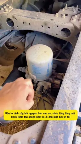 Cách kiểm tra tuổi thọ của bầu sấy khí #phutungmanhhungbg #meoxetai #phutungoto 