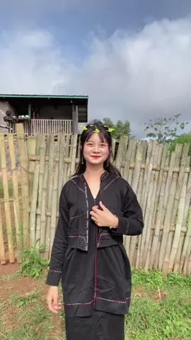 မျက်စိမနောက်ကြေး🥹🤍💞#ဆယ်လီမှအသဲပေးတာလား😔 #ရုပ်ဆိုးခြင်းသည်းခံပါ🥺💖 #