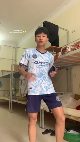 Nghe nói em cần người bảo vệ a 😂😂#xuhuong #xuhuong2024🇻🇳 