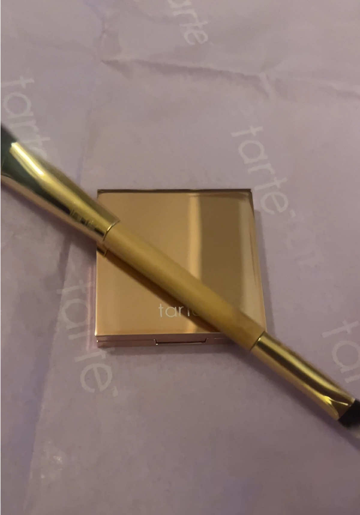 Colored clay concealer from Tarte  #tiktoksho #tarte #concealer #shopsmall #fypviralシ 
