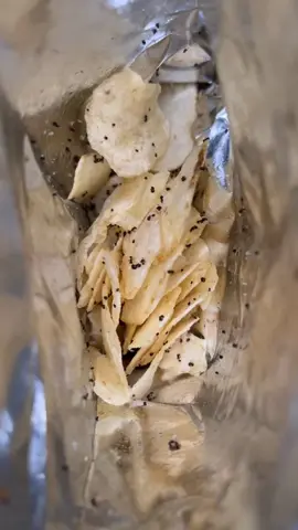 @lays did yall clean the potatoe before turning it into chips? Btw I ate a good amount before realizing its a bag full of ants! I think I’m sick 🤒 #fyp #layspotatochips #ifeelsick#jet2holidays 