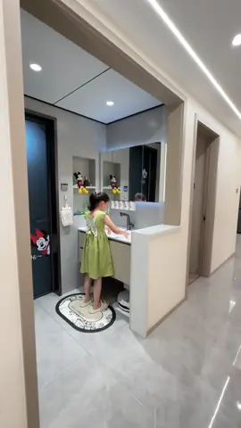 Mẫu phòng tắm phân chia khô ướt vô cùng thoáng mát và tiện lợi #thietkenhadep #fyp #phongtam #lavabo #sentam 