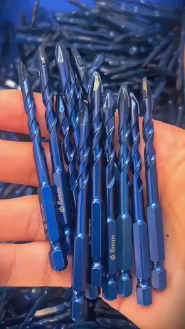 Yg tengah mencari set mata bit multi purpose cepat ii tekan bag kuning stock kite tak bnyk. Harga tengah promosi! #abangboss #baikpunyeee #bit #drillbitset #dagmaradrillbit