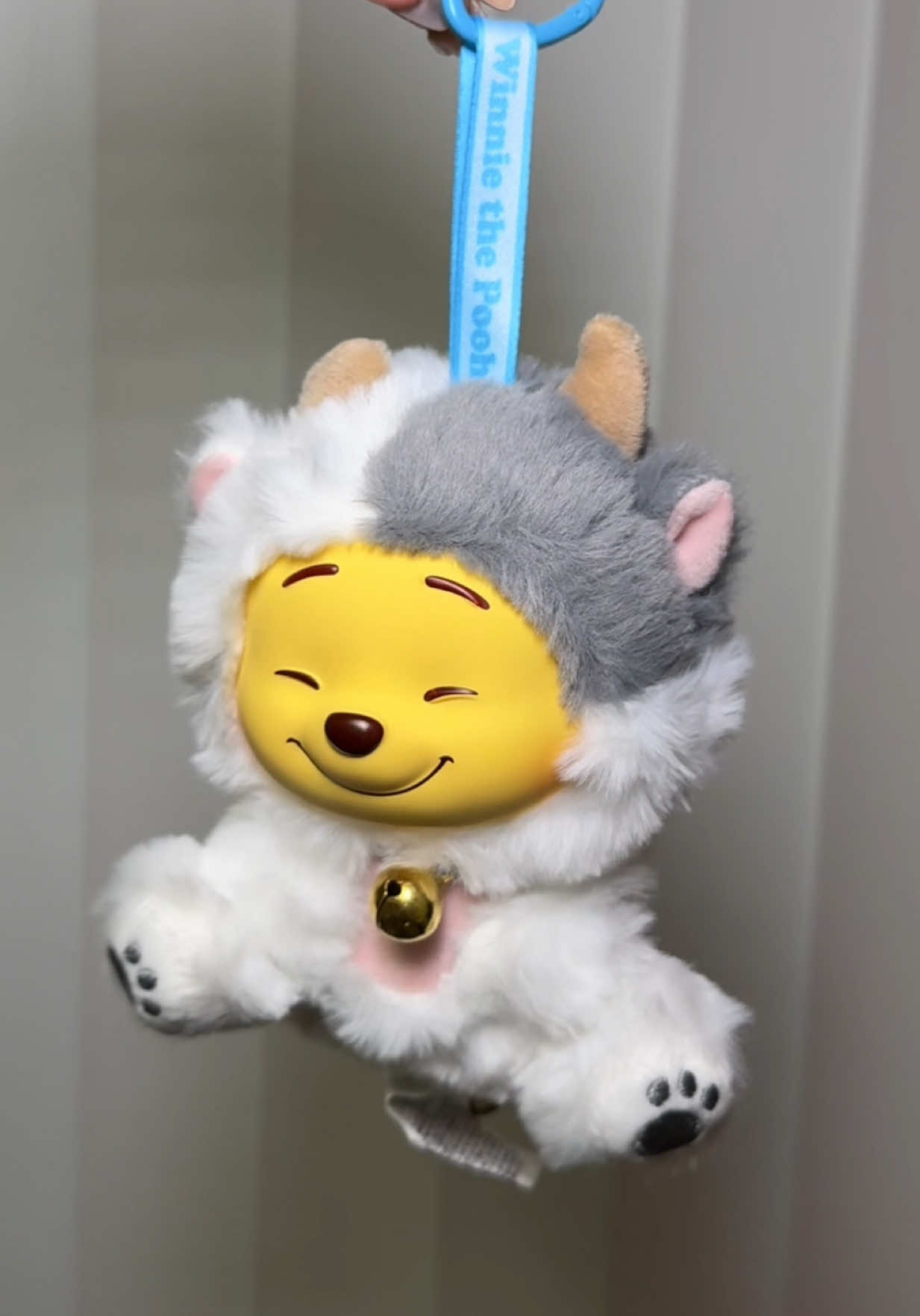 look at how adorable this winnie the pooh blind box is 🥹🧸🍯 @MINISO @MINISO United States #minisoblindbox #miniso #blindbox #winniethepooh #blindboxopening 