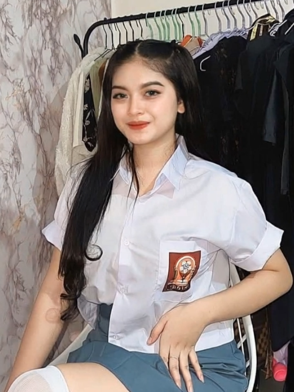 joget dulu sebelum berangkat sekolah #joget #masukberanda #fyp #cantik #viral 