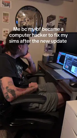 If you look closely you can see me crying on the bed😪#hesagoodmansavannah #sims4 #sims #brokenmods 