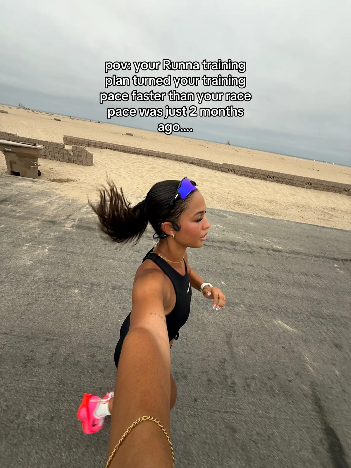 use code: CAYLEYR for a 2 week free trial of @Runna for yourself! I’m SHOOK in my progress!!! going to KILL my marathon.  #marathon #marathontraining #halfmarathon #racepace #runna 