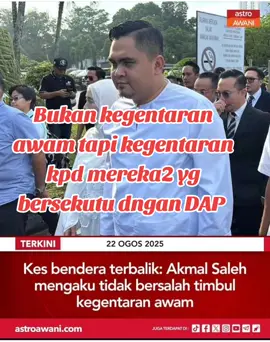 #benderaterbalik Mana president umno? Anak buah buat kerja betul pon kena hukuman. Tak kisah niat dia apa pon, janji betul. Dia mempertahankan Jalur Gemilang. Takkan sebagai ketua boleh tengok dan senyap ja? Teloq takdak ka?